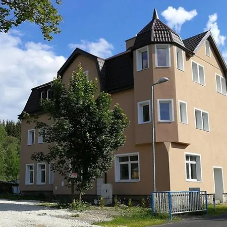Pod Klinovcem Apartman České Hamry